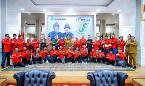 Bupati Muba, HM Toha menerima para pengurus Cabang Federasi Serikat Buruh Perkebunan Indonesia (FSBPI) Kabupaten Muba, Senin (20/10/2025). Foto: Kominfo Muba.