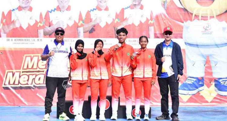 Para atlet Muba yang meraih medali di Porprov XV Sumsel, Senin (20/10/2025). Foto: Kominfo Muba.