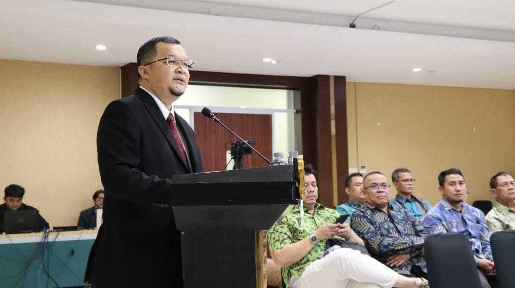 Hendri Zainuddin saat Sidang Terbuka Promosi Doktor Administrasi Publik di Universitas Muhammadiyah Jakarta (UMJ). Foto: IST