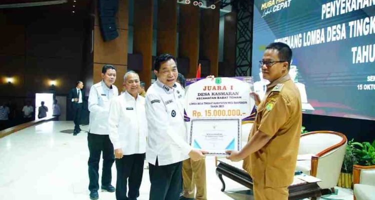 Bupati Muba, HM Toha saat membuka sosialisasi akuntabilitas pengelolaan dana desa, di Opproom Pemkab Muba, Rabu (15/10/2025). Foto: Kominfo Muba.
