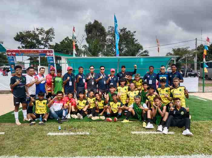Tim sepakbola Muba yang berhasil membombardir gawang kontingan empat lawang pada ajang Porprov Sumsel, Sekayu, Senin (20/10/2025). Foto: Kominfo Muba.