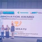 Direktur RSUD Sekayu, dr. Dina Krisnawati Octaviani, M.Kes pada ajang Health Innovation Awards INAHEF 2025 yang digelar di Gedung Smesco, Jakarta. Foto: Kominfo Muba.