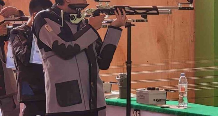 Andre Apriansyah meraih medali emas menembak. Foto: Kominfo Muba.