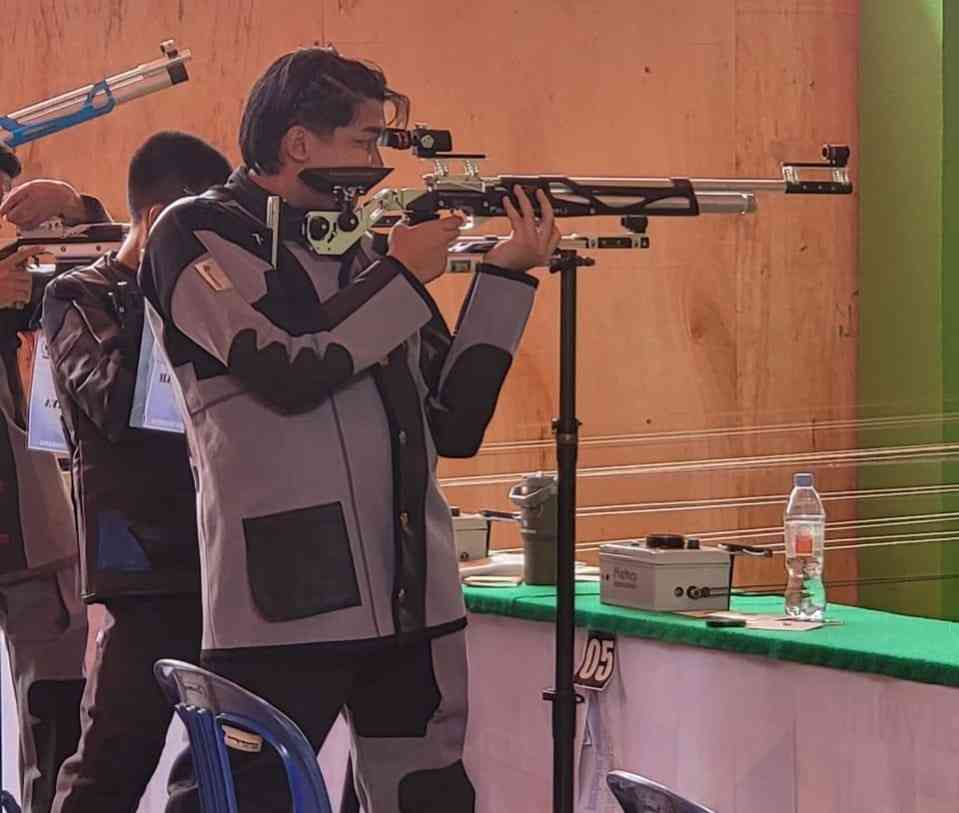 tembak Andre Apriansyah meraih medali emas menembak. Foto: Kominfo Muba.