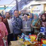 Wakil Gubernur Sumatera Selatan (Sumsel) H. Cik Ujang membuka kegiatan Small Medium Enterprises Exhibition (SMEXPO) 2025 yang digelar oleh PT Pertamina Patra Niaga Regional Sumbagsel di Atrium Palembang Square, Jumat (17/10/2025). Foto: Humas Pemprov Sumsel.