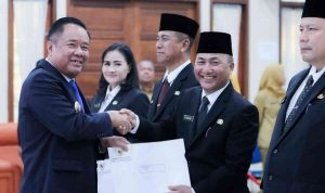 Apriyadi, mantan Sekda Muba, kini dilantik menjadi Asisten I Pemprov Sumsel, Senin (3/11/2025). Foto: Kominfo Muba.