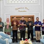 Sekretaris Daerah (Sekda) Kota Palembang, Aprizal Hasyim, menerima jajaran BPJS Kesehatan, Kamis (6/11/2025). Foto: Kominfo Palembang.