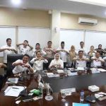 Gubernur Sumsel, Herman Deru menerima tim Program Management Pengelolaan Hulu dan Hilir Penunjang Ketahanan Pangan oleh PT Paskomnas di Ruang Rapat Gubernur Sumsel, Rabu (26/11/2025). Foto: Humas Pemprov Sumsel.