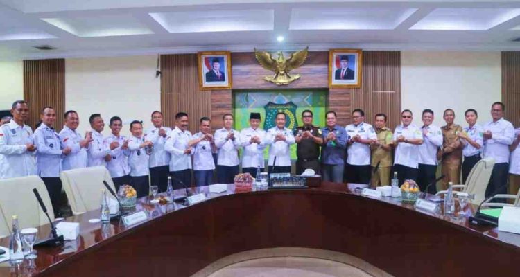 Wabup Muba, Rohma menerima tim program Jaga Desa dari Kejati Sumsel dan Kejari Muba, Rabu (26/11/2025). Foto: Kominfo Muba.
