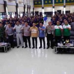 Walikota Palembang, Rayu Dewa bersama ratusan ASN Dishub yang mengikuti diklat disiplin dan kompetensi, Kamis (13/11/2025). Foto: KOminfo Palembang.