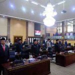 Para anggota DPRD Muba yang mengikuti rapat p-aripurna dengan agenda mendengarkan pandangan umum fraksi terhjadap RAPBD 2026, Selasa (17/11/2025). Foto: Kominfo Muba.