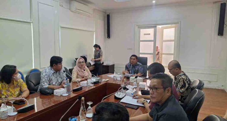 Rapat persoalan pembangunan kembali Jembatan Lalan, Musi Banyuasin. Foto: Kominfo Muba.