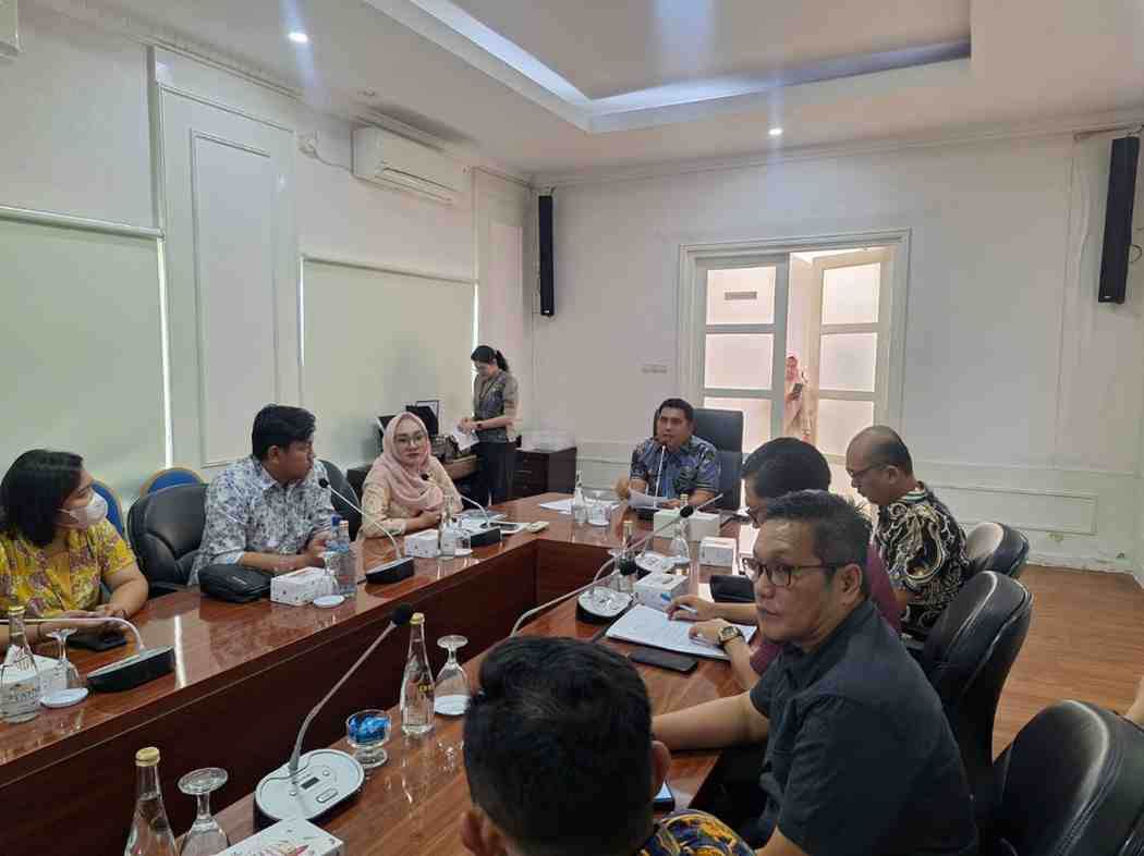 Rapat persoalan pembangunan kembali Jembatan Lalan, Musi Banyuasin. Foto: Kominfo Muba.
