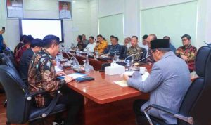 Wabup Muba, Rohman memimpin RUPS PT Muba Energi Maju Berjaya, Sabtu (8/11/2025). Foto: Kominfo Muba.