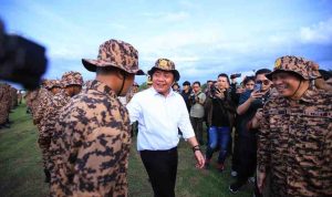 Gubernur Sumatera Selatan (Sumsel) Dr. H. Herman Deru membuka secara resmi Retret Laskar Pandu Satria (LPS) Jilid II Tahun 2025 yang digelar di Bumi Perkemahan Gandus, Palembang, Kamis (6/11/2025). Foto: Humas Pemprov Sumsel.