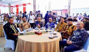 Bupati Muba HM Toha Tohet, SH menghadiri Rapat Koordinasi Penguatan Sinergi dan Kolaborasi Pemberantasan Korupsi Pemerintah Daerah Wilayah Sumatera Selatan yang berlangsung di Griya Agung Palembang, Rabu (19/11/2025). Foto: KOminfo Muba.
