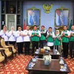 Gubernur Sumsel, Herman Deru bersama para pengursuj DPW PITI Sumsel di Griya Agung, Rabu (3/12/2025). Foto: Humas Pemprov Sumsel.