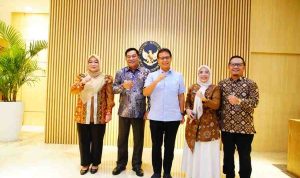 Bupati Musi Banyuasin (Muba) HM Toha Tohet, SH audiensi dengan Menteri Kesehatan Republik Indonesia Budi Gunadi Sadikin di Kantor Kementerian Kesehatan RI, Senin (1/12/2025). Foto: Kominfo Muba.