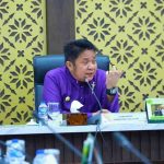 Gubernur Sumsel, Herman Deru saat ikut rapat Tim Kerja Penyelenggaraan Jalan Khusus Pertambangan yang membahas progres pembangunan jalan khusus batubara, Senin (19/1/2026). Foto: Humas Pemprov Sumsel.