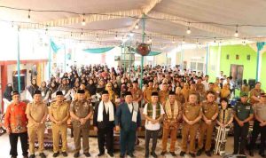 Walikota Palembang, Drs. Ratu Dewa, MSi secara resmi Festival Generasi Islami Kreatif (FGIK) 2026 se-Kota Palembang, yang diselenggarakan oleh Pondok Pesantren (Ponpes) Modern Terpadu Nurul Qomar, Senin (26/1/2026). Foto: Kominfo Palembang.