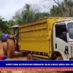Kondisi jalan yang rusak di Kecamatan Sungai Ketuh, Muba. Foto: IST/screenshot kompas TV.