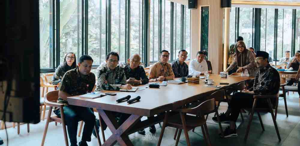 Wali Kota Palembang Ratu Dewa melakukan audiensi bersama Menteri Sosial Republik Indonesia Saifullah Yusuf di Jakarta, Kamis (15/1/2026). Foto: Kominfo Palembang.