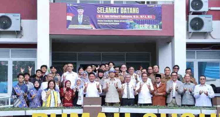 Menko Infrastruktur, Agus Harimurti Yudhoyono (AHY) meninjau Rumah Susun (Rusun) Universitas Sriwijaya (Unsri), Selasa (10/2/2026). Foto: Kominfo Palembang.