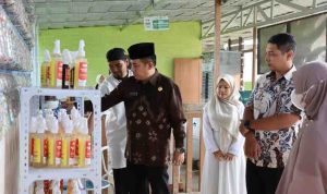 Suasana penuh khidmat sekaligus antusiasme menyelimuti kawasan Destinasi Wisata (Desa) Qur’an Palembang saat pelaksanaan Opening Desa Qur’an Festival II yang secara resmi dibuka dalam rangka menyambut datangnya bulan suci Ramadhan 1447 Hijriah, Jumat (20/2/2026). Foto: Kominfo Palembang.