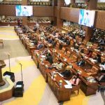 Gubernur Sumatera Selatan, Dr. H. Herman Deru saat memberikan sambutan pada Rapat Paripurna XXXI DPRD Provinsi Sumatera Selatan, Rabu (18/2/2026). Foto: Humas Pemprov Sumsel.