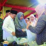 Wakil Bupati Musi Banyuasin, Abdur Rohman Husen secara resmi membuka Pasar Ramadhan/Bedug 1447 H/2026 M di halaman Masjid Darussalam, Kecamatan Sungai Lilin, Jumat (20/2/2026) sore. Foto: Kominfo Muba.