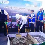 Pembangunan flyover dan jalan khusus angkutan batubara di Desa Sukamaju, Kecamatan Babat Supat resmi dimulai. Proyek milik PT Baturona Adimulya tersebut di groundbreaking langsung oleh Gubernur Sumatera Selatan H Herman Deru bersama Bupati Muba H Toha Tohet SH, di Desa Sukamaju, Kecamatan Babat Supat, Rabu (11/3/2026). Foto: Kominfo Muba.