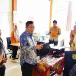 Bupatri Muba, HM Toha meninjau pelayanan di Puskesmas Babat Toman, Kamis (26/3/2026). Foto: Kominfo Muba.