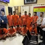 Para tersangka kasus penimbunan BBM subsidi secara ilegal. Foto: Dok Polisi.