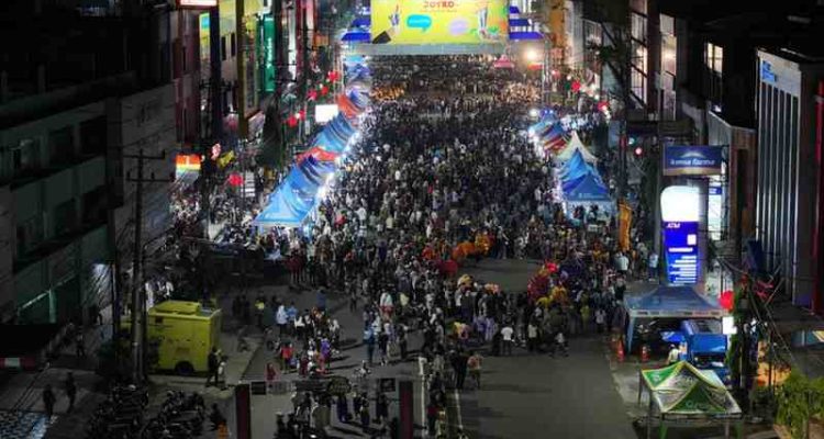 Car Free Night (CFN) di Jalan Kol Atmo Palembang, Sabtu (11/4/2026) malam. Foto: Kominfo Palembang.