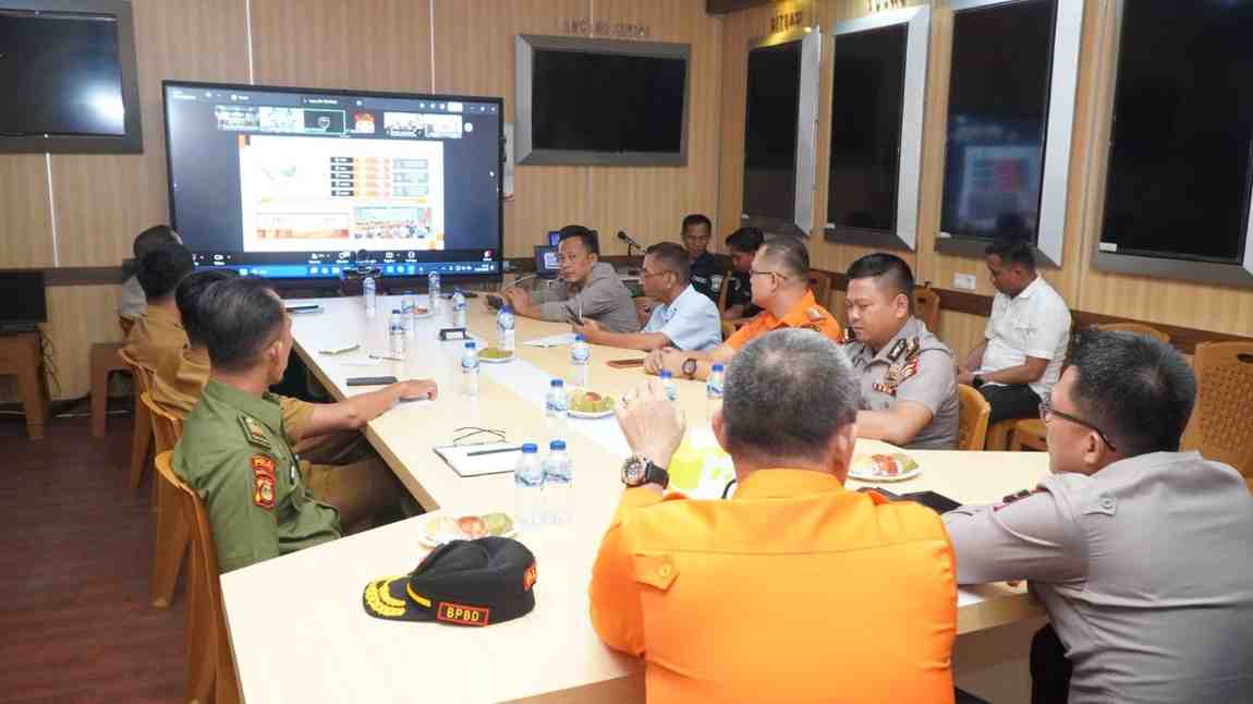 Rapat koordinasi persiapan menghadapi Karhutlah di Polres Muba, Selasa (14/4/2026). Foto: Kominfo Muba.