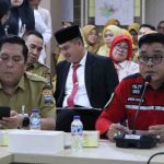 Sekda Palembang, Aprizal Hasyim saat membuka Paparan Renja PD Kota Palembang yang digelar selama dua hari dan diikuti seluruh perangkat daerah, Senin (27/4/2026). Foto: Kominfo Palembang.