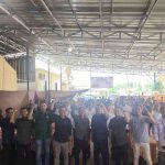 Sebanyak 189 siswa-siswi dari SMK Negeri 1 Sungai Lilin, SMA Negeri 1 Sungai Lilin, SMK Babat Supat, MA Assalam, hingga warga Desa Suka Damai Baru (B5) memadati halaman KPKS Suka Makmur untuk mengikuti sosialisasi peluang beasiswa untuk sekolah di Migas Cepu dan AKPY-STIPER Yogyakarta. Foto: Dok Disnakertran Muba.