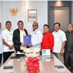 Ketua DPRD Provinsi Sumatera Selatan, Andie Dinialdie bersama jajaran Dinas Tenaga Kerja dan Transmigrasi Provinsi Sumsel, serta perwakilan serikat pekerja KSPSI dan KASBI melakukan audiensi dengan Wakil Menteri Ketenagakerjaan Republik Indonesia, Afriansyah Noor, Selasa (12/5/2026). Foto: Humas DPRD Sumsel.