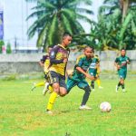 Pemain PS Palembang U15 saat timnya sukses membantai SSB Perisai dengan skor telak 6-0 pada pertandingan perdana Grup A yang berlangsung di Stadion Kamboja Palembang, Rabu (20/5/2026) siang. Foto: Kominfo Palembang.