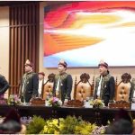 Gubernur Sumsel, Herman deru, Wagub Cik Ujang, dan Ketua DPRD Sumsel Andie Dinialdie, bersama para pimpinan DPRD Sumel saat paripurna istimewa HUT Sumsel ke-80, Seninj (18/5/2026). Foto: Humas Pemprov Sumsel.