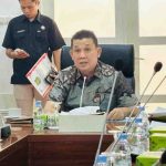 Sekretaris Daerah Kabupaten Muba, Syafaruddin memimpin rapat koordinasi tentang WFH, Jumat (29/05/2026) di Kantor Perwakilan Muba, Palembang. Foto: Kominfo Muba.