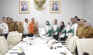 Tim Pembina Kabupaten Musi Banyuasin Sehat menggelar Rapat Koordinasi di Ruang Rapat Guest House Griya Bumi Serasan Sekate, Selasa (19/5/2026). Rakor membahas persiapan dan optimalisasi data untuk penilaian Kabupaten Kota Sehat. Foto: Kominfo Muba.