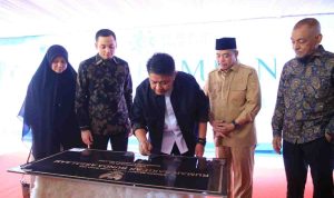 Gubernur Sumatera Selatan (Sumsel) Dr. H. Herman Deru meresmikan Rumah Sakit AR Bunda Assalam di Kabupaten Lahat, Senin (11/5/2026) Foto: Humas Pemprov Sumsel.