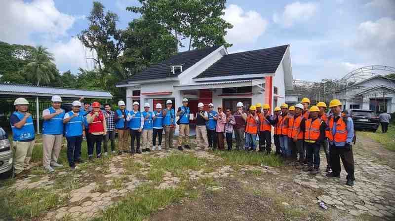 Usai rapat pembahasan Progres Penyediaan Tenaga Listrik Oleh PT. PLN (Persero) di Kabupaten Musi Banyuasin Secara Virtual, Selasa (12/5/2026) di Ruang Rapat Korpri Kab. Muba. Foto: Kominfo Muba.