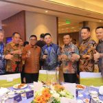 Wakil Gubernur Sumatera Selatan (Sumsel) H. Cik Ujang memanfaatkan forum Pertukaran Tokoh Politik dan Bisnis Tiongkok–Indonesia, Program DBA Angkatan XII CKGBSP, untuk mempromosikan berbagai potensi investasi yang dimiliki Sumsel kepada para pengusaha asal Tiongkok. Foto: Humas Pemprov Sumsel.