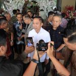 Wali Kota Palembang, Ratu Dewa, membuka Sosialisasi Bimbingan Teknis (Bimtek) dan Advokasi dalam rangka mendorong pembentukan Satuan Tugas (Satgas) Perlindungan Pendidik dan Tenaga Kependidikan, yang digelar di Gedung Graha Serbaguna, Kamis (11/6/2026). Foto: Kominfo Palembang.