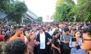 cfd Gubernur Sumatera Selatan (Sumsel) Dr. H. Herman Deru bersama ribuan warga saat melaunchig Car Free Day (CFD) di kawasan Jembatan Ampera, Minggu (14/6/2026), sebagai bagian dari rangkaian peringatan Hari Ulang Tahun (HUT) ke-1343 Kota Palembang. Foto: Humas Pemprov Sumsel.