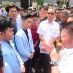Gubernur Sumsel, Herman Deru menemui langsung peserta akdi mahasiswa UIN Raden Fatah, Kamis (4/6/2026). Foto: Humas Pemprov Sumsel.