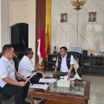 Bupati Muba, HM Toha melepas Dinas Tenaga Kerja dan Transmigrasi (Disnakertrans) Muba segera menggelar roadshow strategis ke SKK Migas dan seluruh perusahaan Kontraktor Kontrak Kerja Sama (KKKS) yang beroperasi di Bumi Serasan Sekate. Foto: Kominfo Muba.