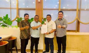 Kepala Disnakertrans Muba, Herryandi Sinulingga, AP menggelar pertemuan langsung dengan Manager Field Relation & Community Enhancement SSR Medco Energi, Hirmawan Eko Prabowo. Pertemuan ini merupakan bagian dari menjalankan Amanah Bupati Muba berdasarkan Surat Tugas Nomor: 094/519/1/ST/2026. Foto: Kominfo Muba.